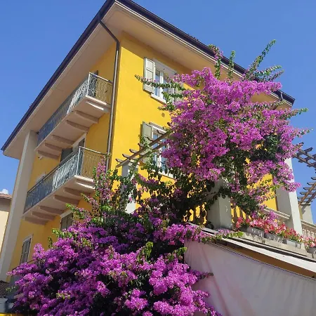 Baia Azzurra 7 Apartament