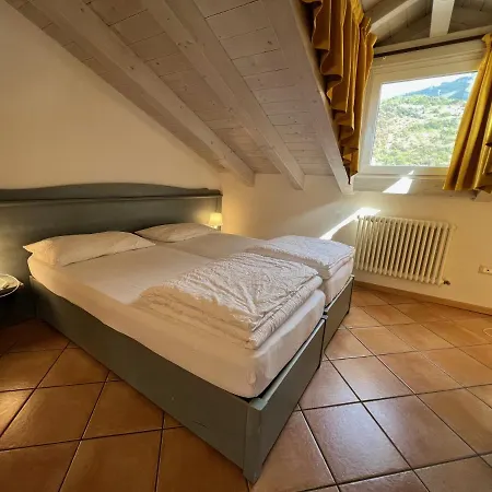 Baia Azzurra 7 Apartament